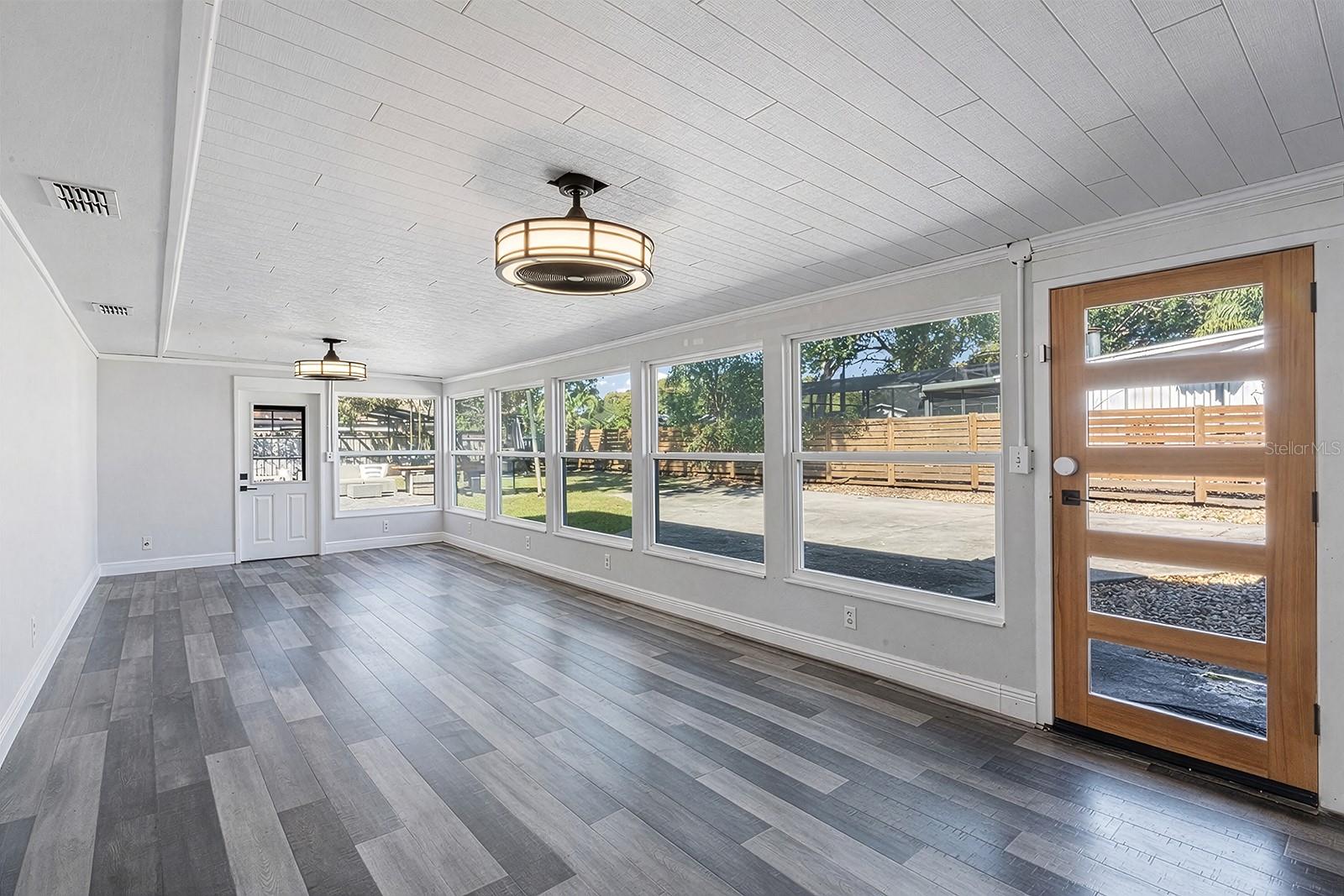 Image 27 of 43 For 3610 Gatewood Drive