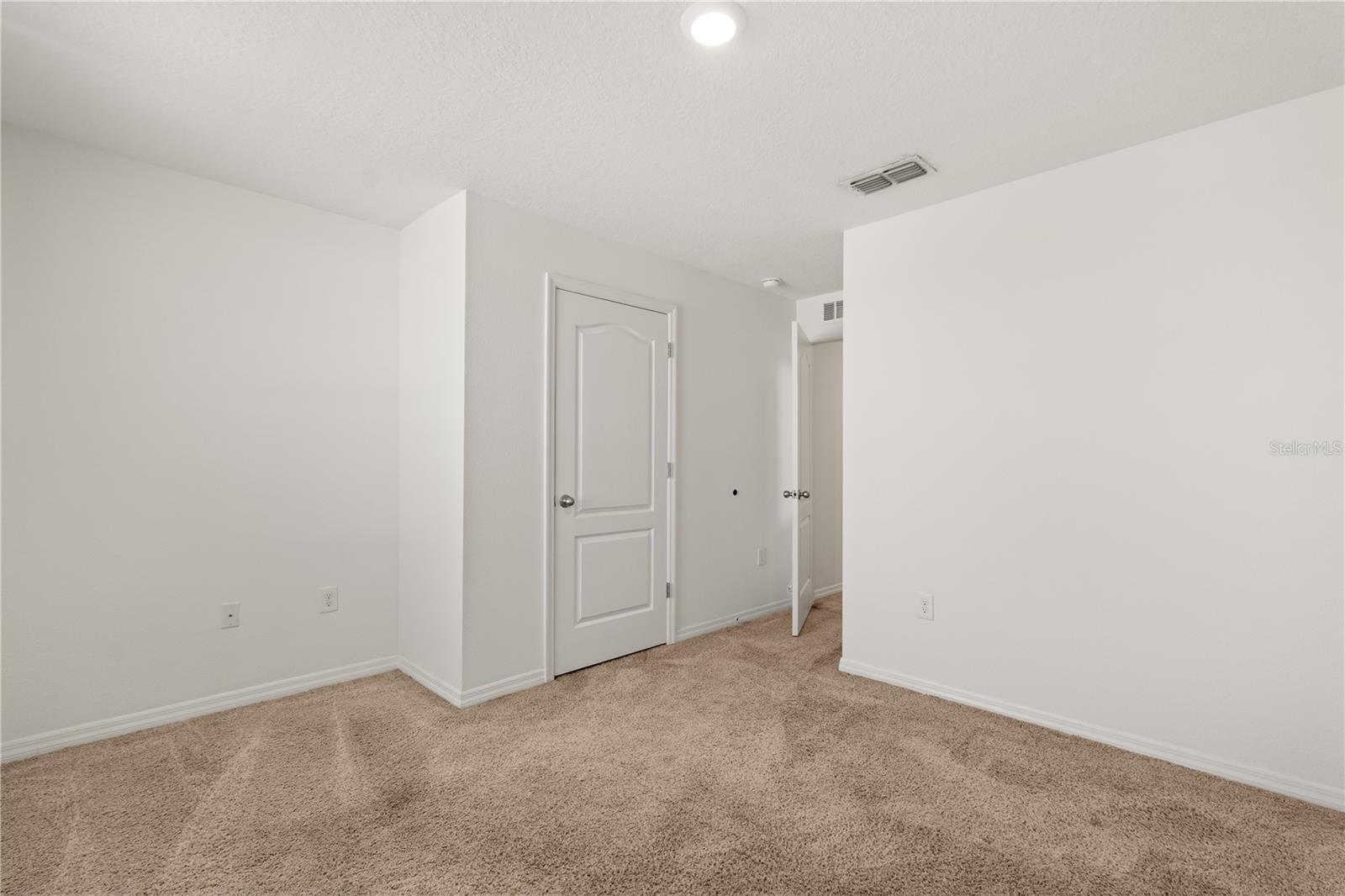 Image 15 of 52 For 1797 Red Canyon Drive