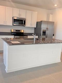 Image 5 of 6 For 7468 Olivewood Avenue