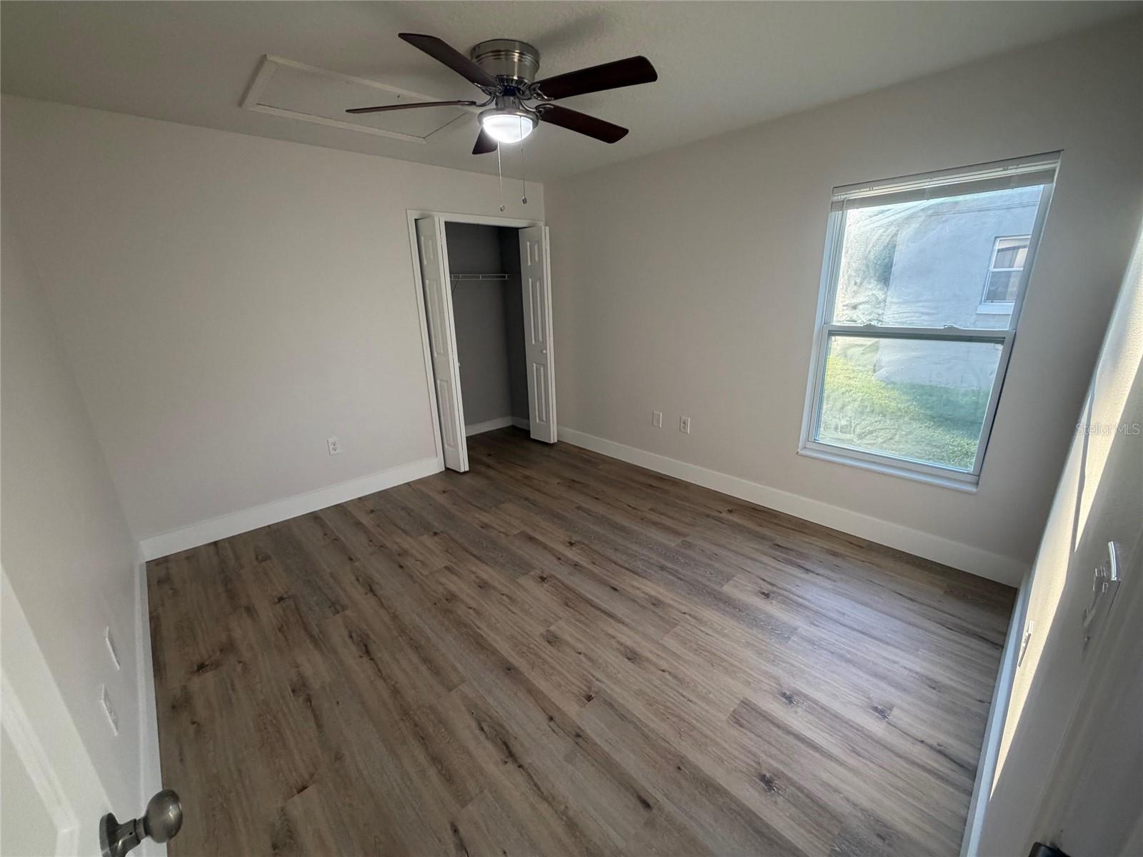 Image 28 of 36 For 412 Tarpon Street