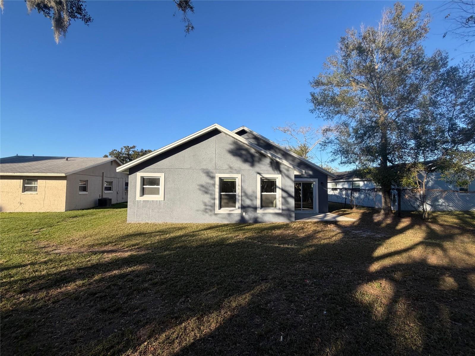 Image 33 of 36 For 412 Tarpon Street