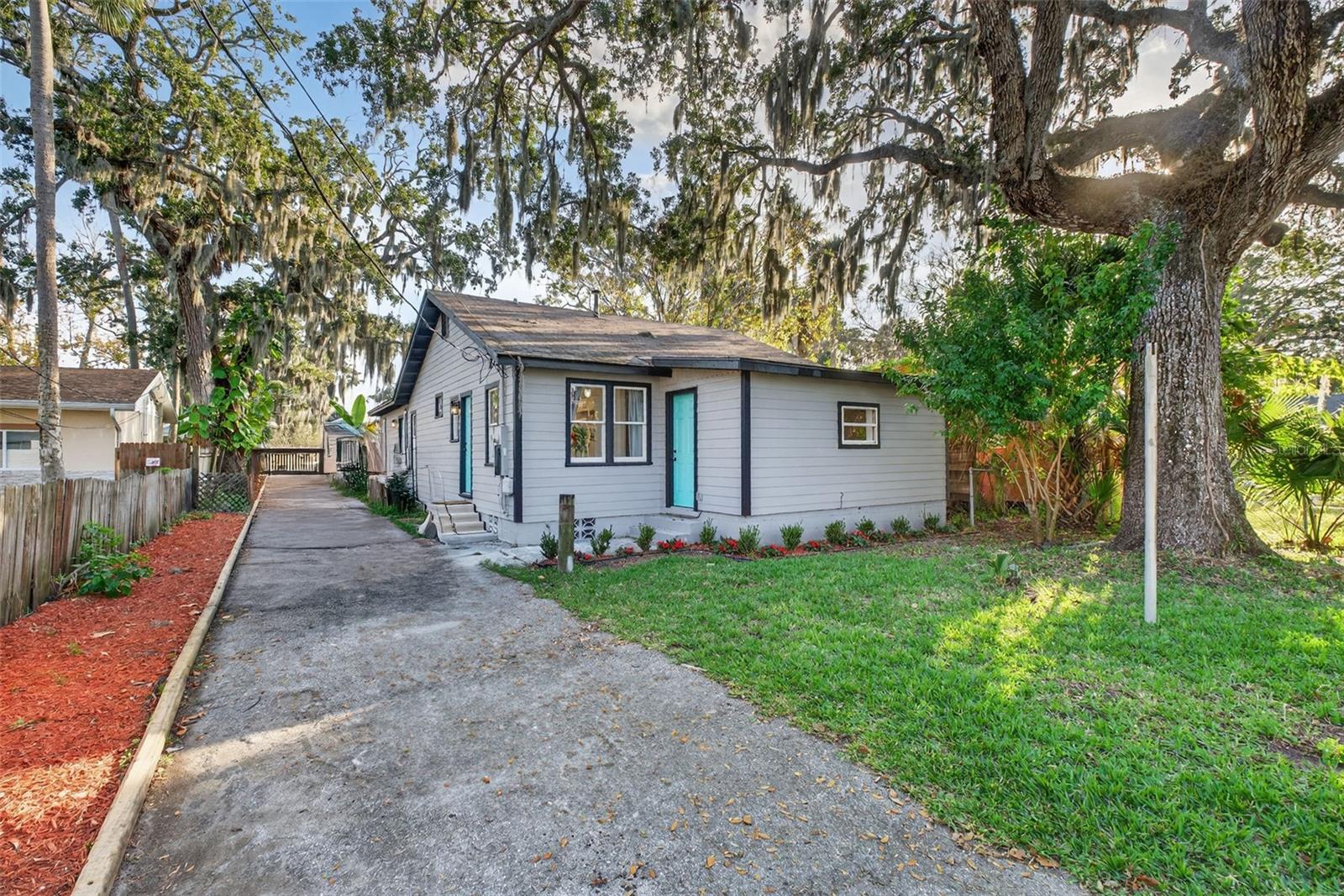 Details for 115 Palm Place, DAYTONA BEACH, FL 32114