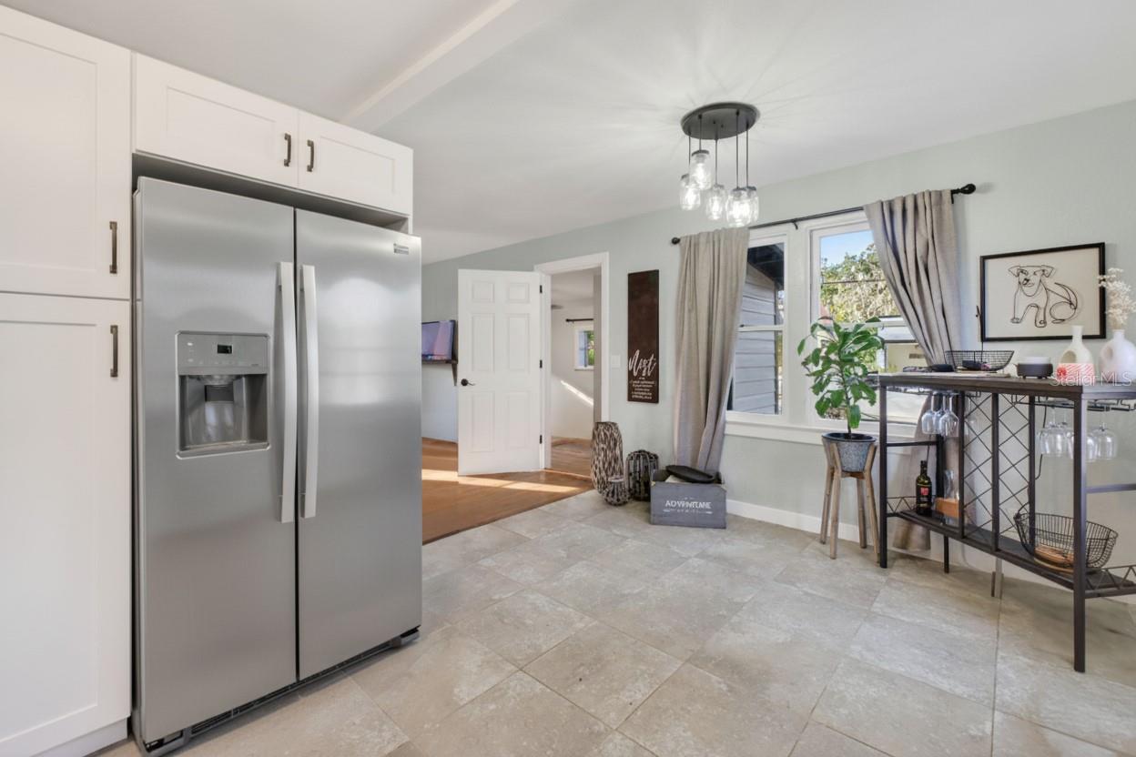 Image 71 of 71 For 115 Palm Place