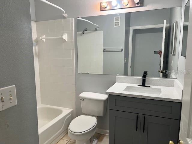 Image 5 of 8 For 4356 Kirkman Road 513