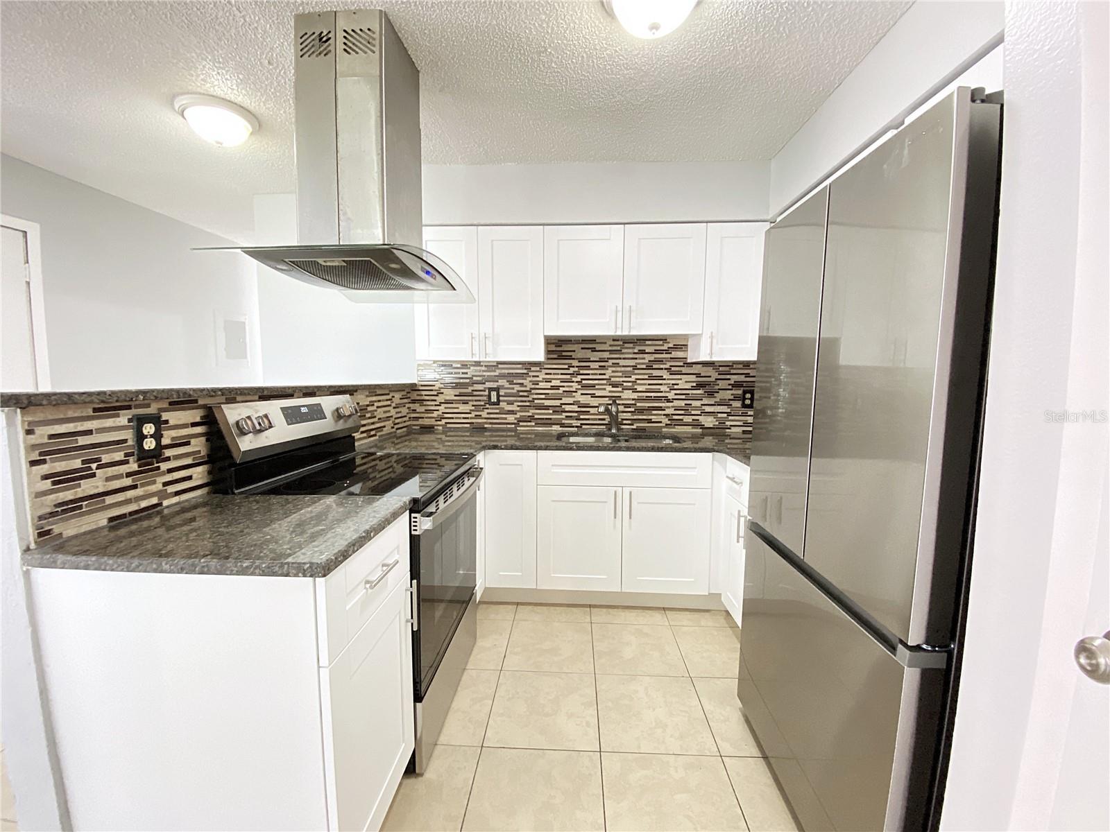 Image 5 of 32 For 424 5th Street