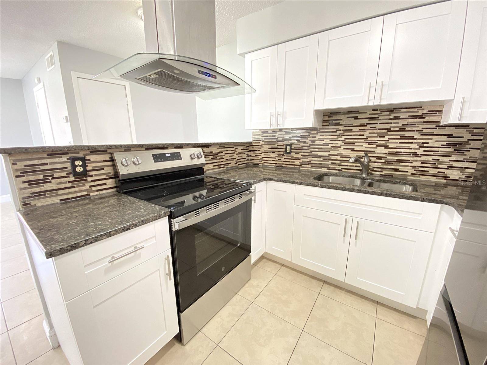 Image 6 of 32 For 424 5th Street