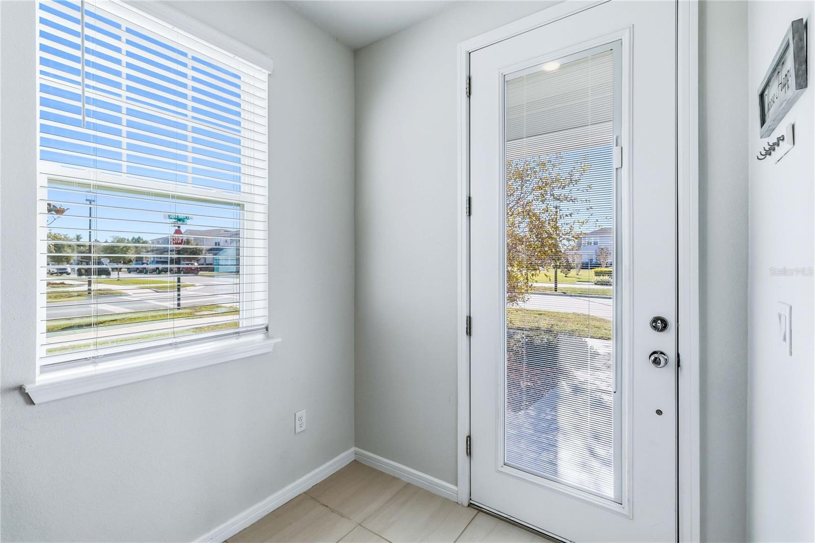 Image 6 of 56 For 10379 Folly Beach Road