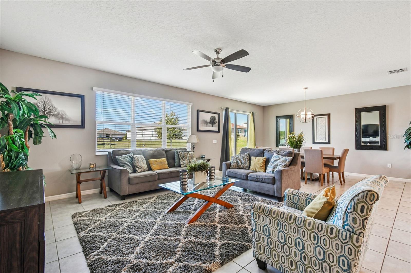 Image 33 of 74 For 2305 Gladiolus Lane