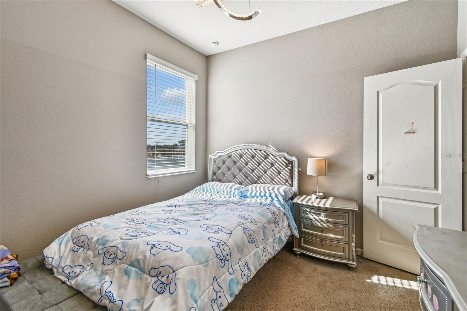 Image 37 of 74 For 2305 Gladiolus Lane