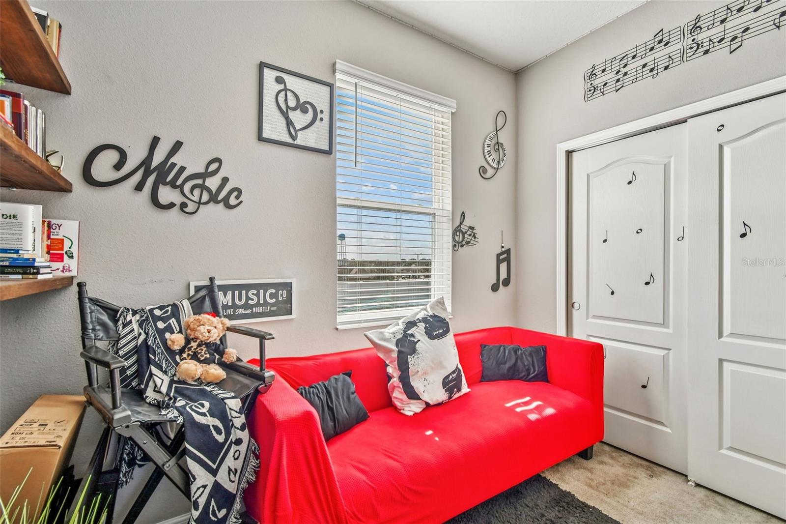 Image 44 of 74 For 2305 Gladiolus Lane