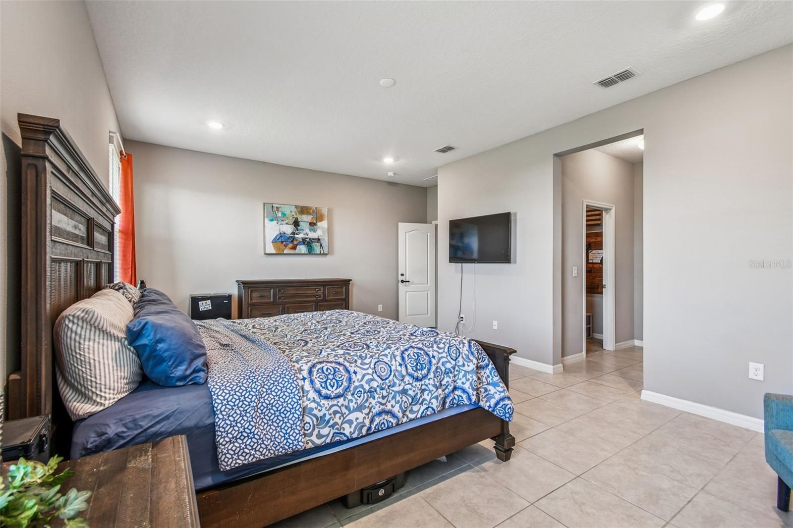 Image 48 of 74 For 2305 Gladiolus Lane