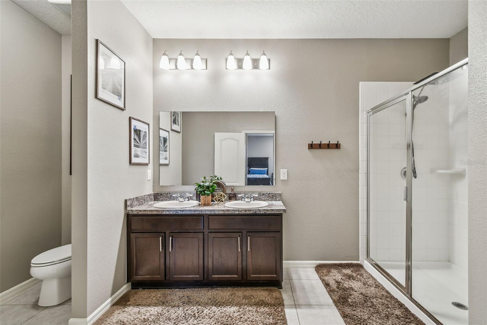 Image 54 of 74 For 2305 Gladiolus Lane