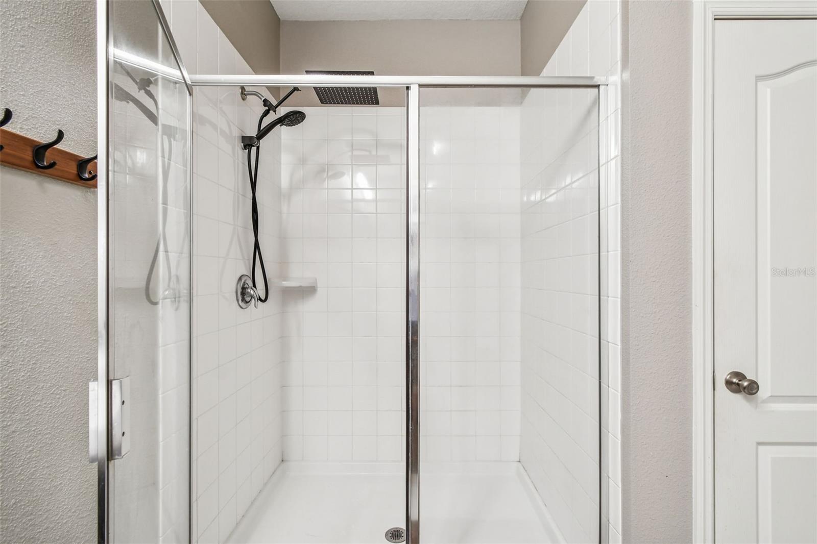 Image 57 of 74 For 2305 Gladiolus Lane