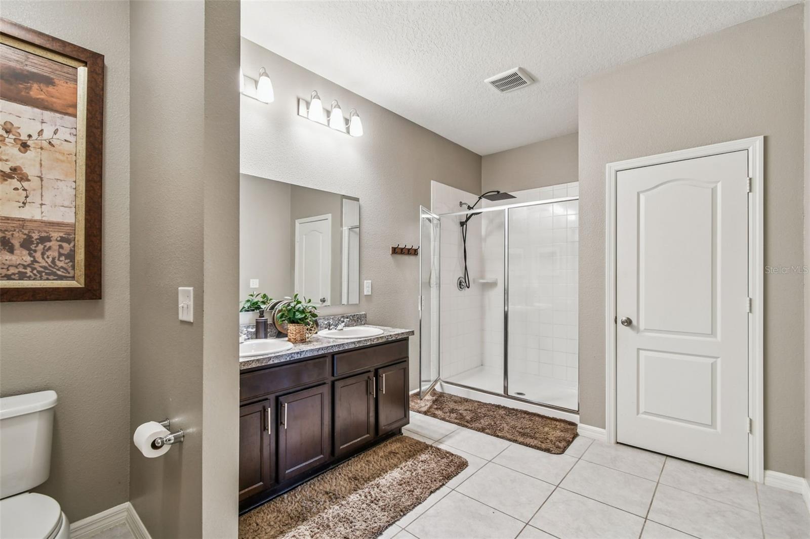 Image 58 of 74 For 2305 Gladiolus Lane