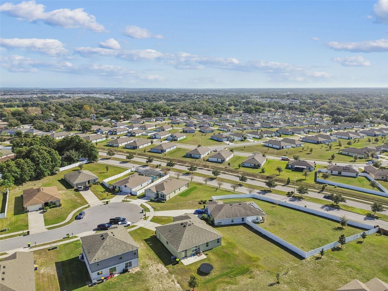 Image 72 of 74 For 2305 Gladiolus Lane
