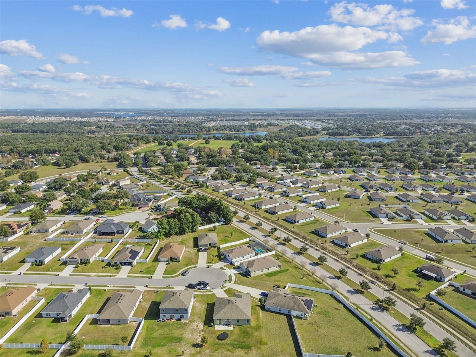 Image 73 of 74 For 2305 Gladiolus Lane