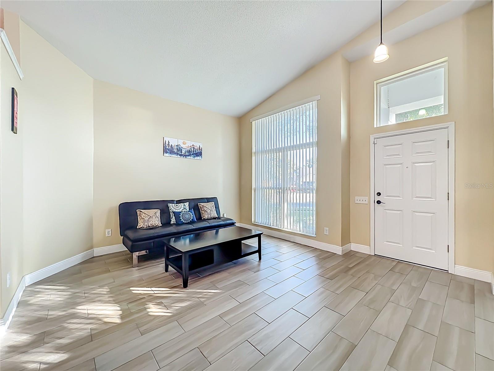 Image 12 of 65 For 9244 Beaver Cove