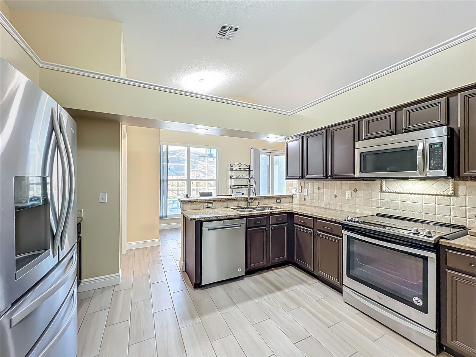 Image 20 of 65 For 9244 Beaver Cove