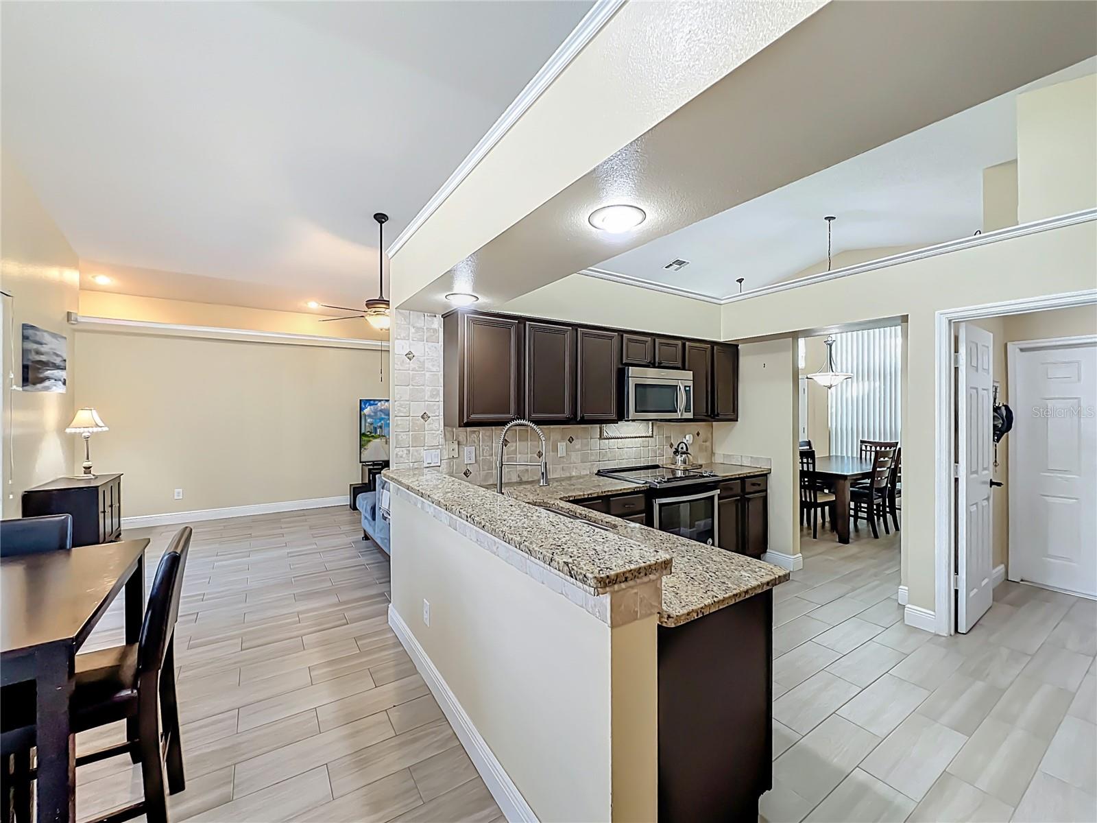 Image 26 of 65 For 9244 Beaver Cove