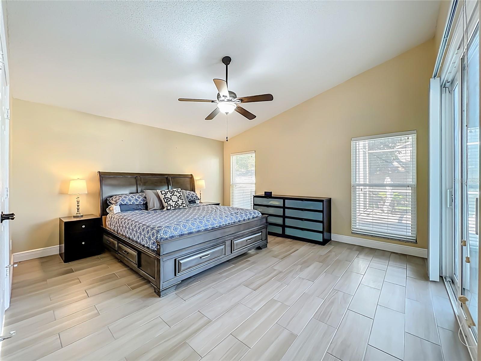 Image 30 of 65 For 9244 Beaver Cove