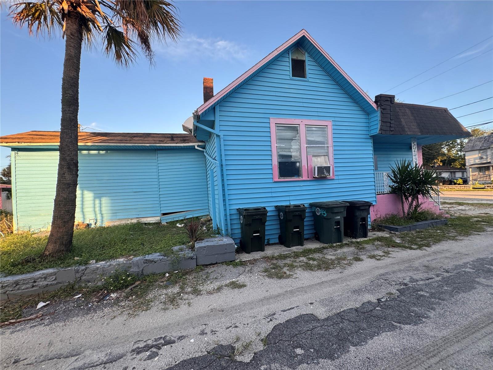 Image 13 of 23 For 222 Madison Avenue