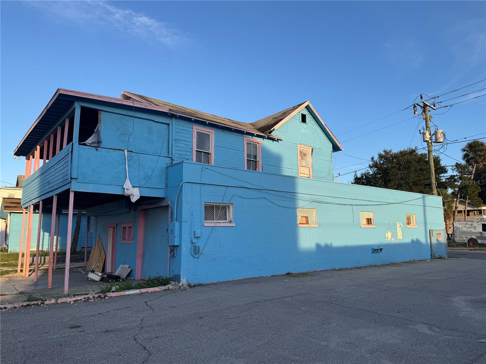 Image 22 of 23 For 222 Madison Avenue