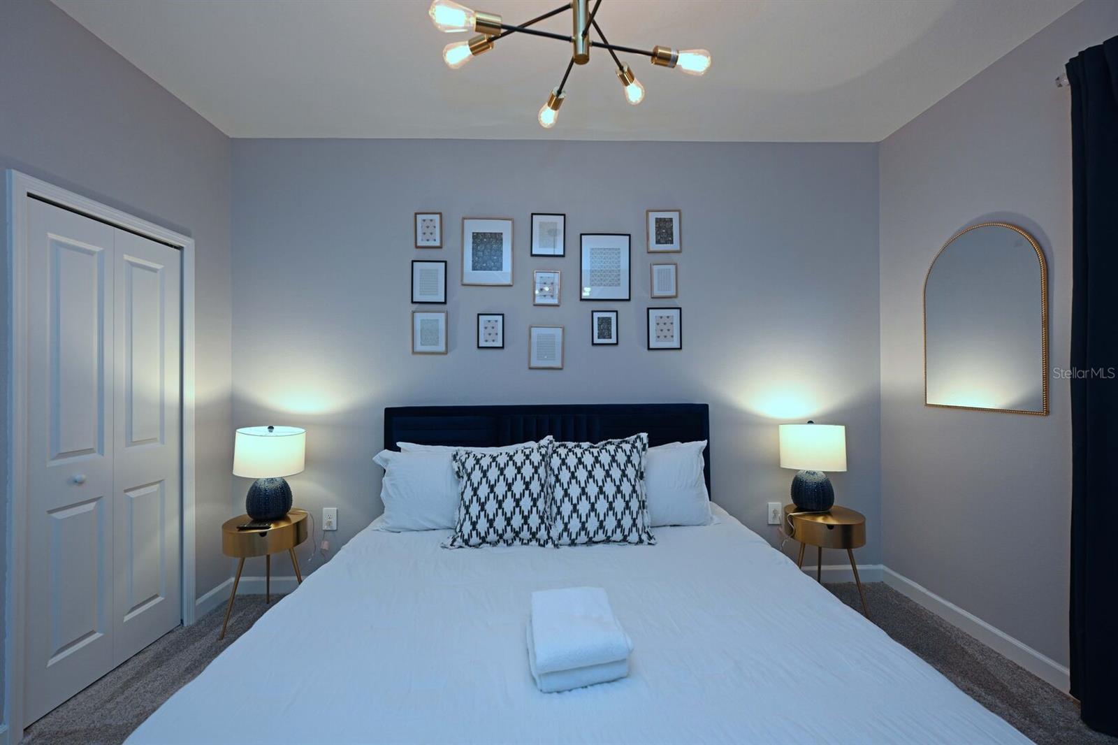 Image 37 of 100 For 2956 Penelope Loop