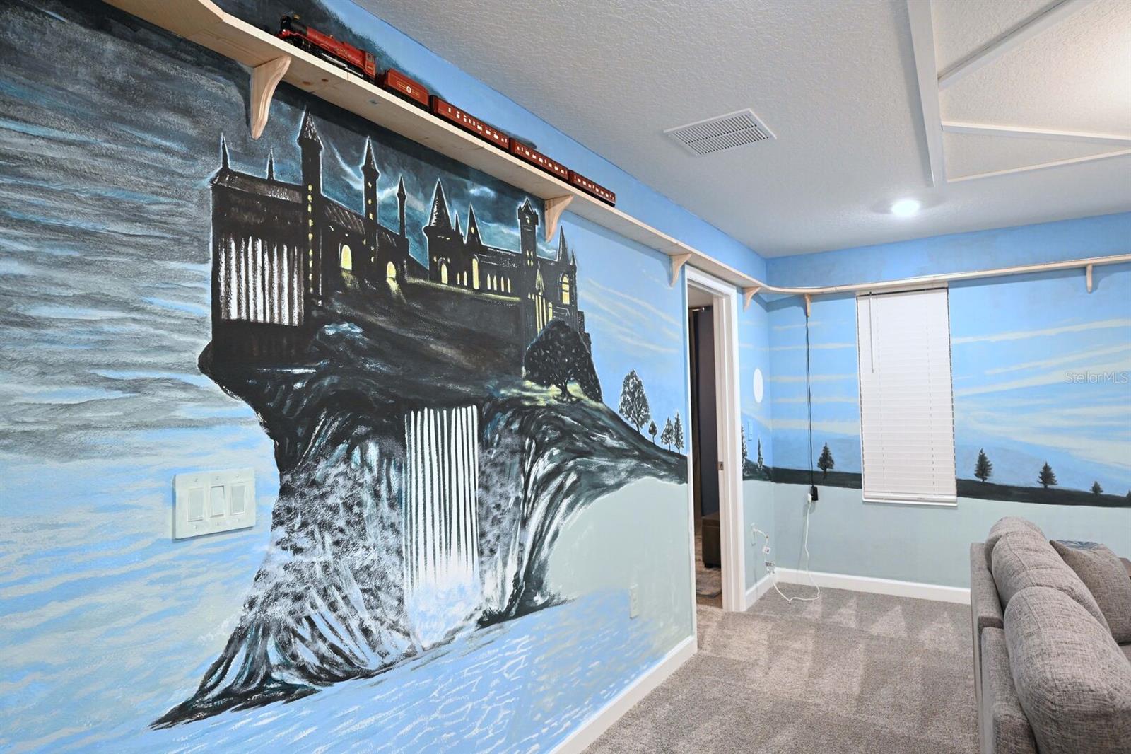 Image 46 of 100 For 2956 Penelope Loop