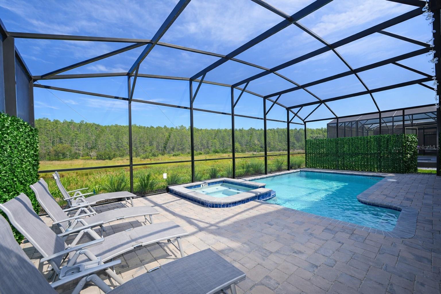 Image 6 of 100 For 2956 Penelope Loop