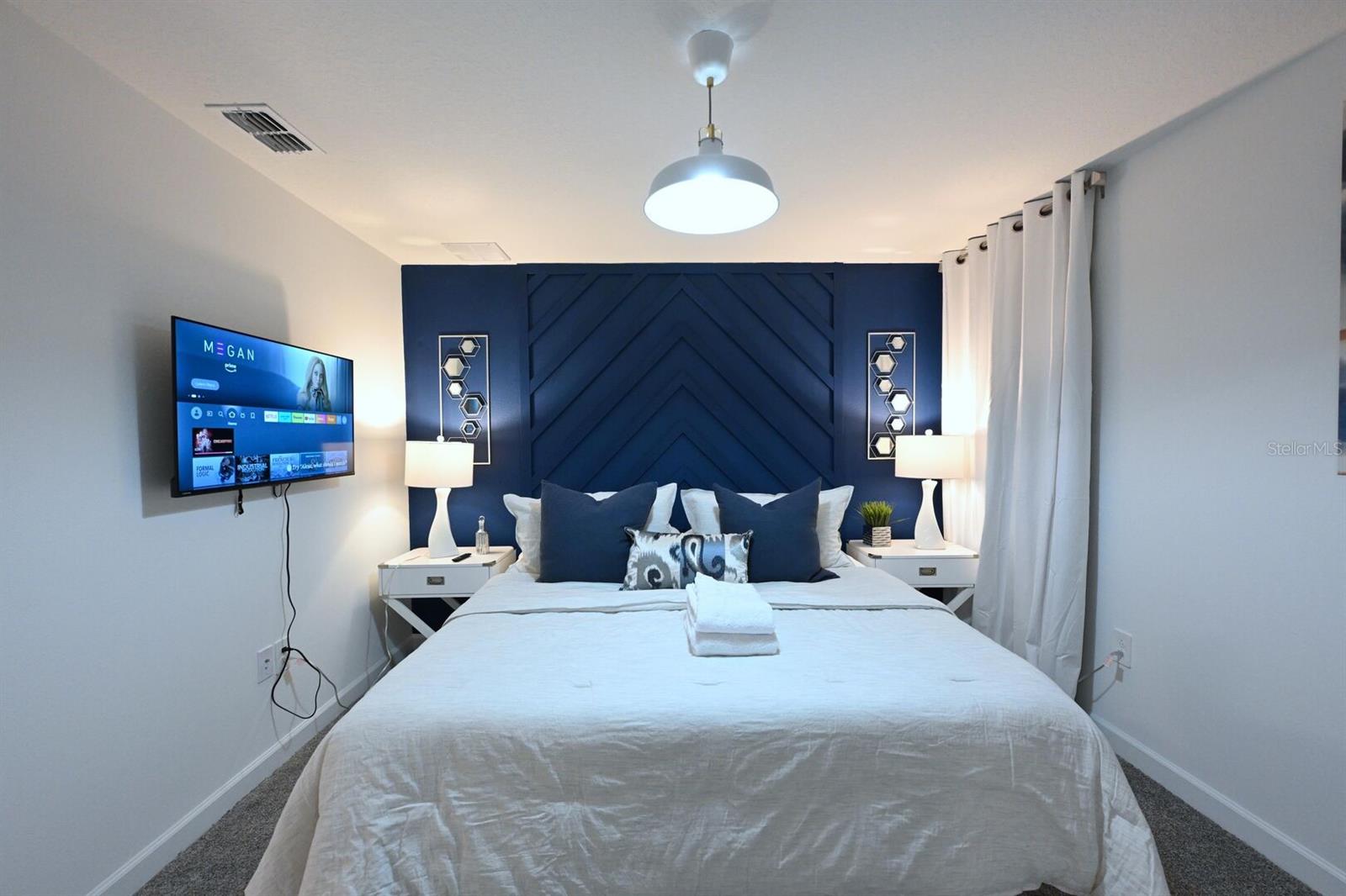 Image 68 of 100 For 2956 Penelope Loop