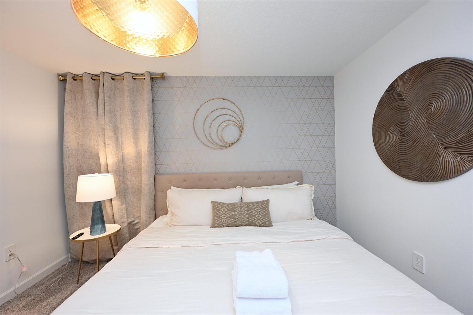 Image 76 of 100 For 2956 Penelope Loop