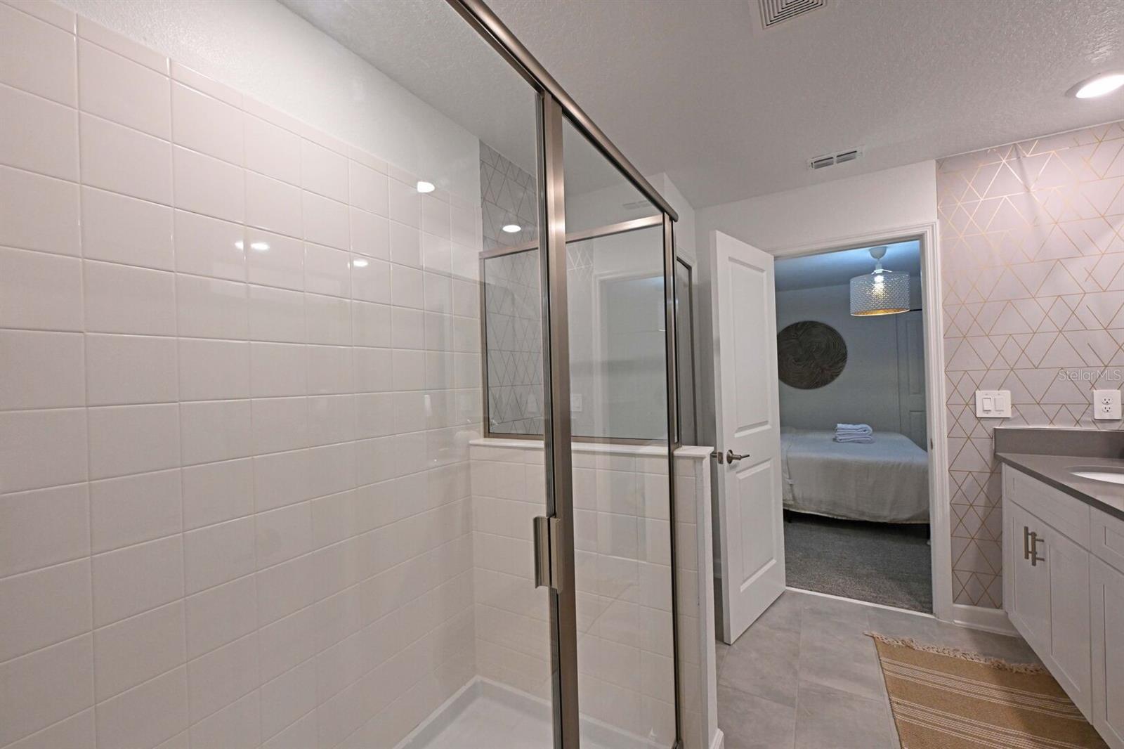 Image 79 of 100 For 2956 Penelope Loop