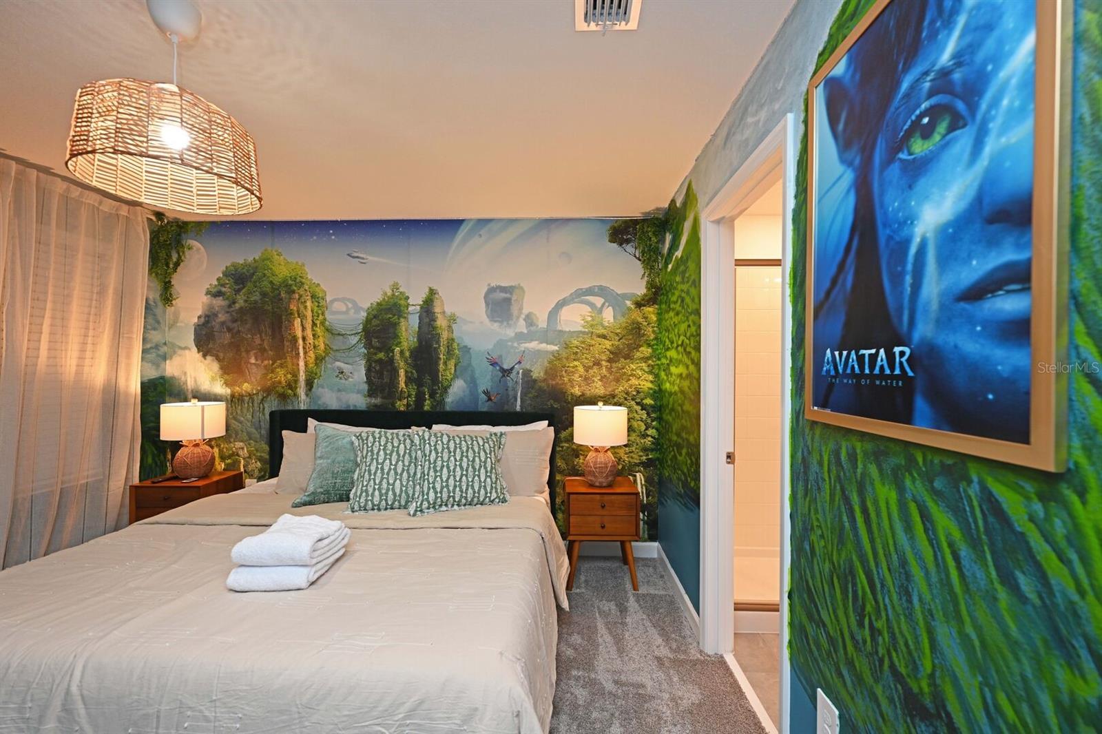 Image 81 of 100 For 2956 Penelope Loop