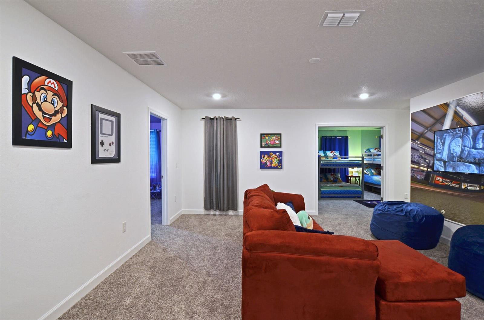 Image 34 of 100 For 4213 Paragprah Drive