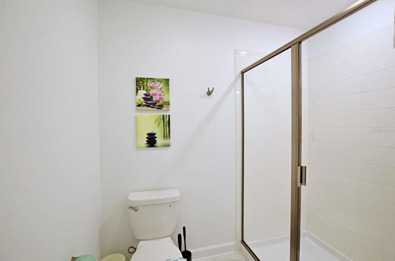 Image 56 of 100 For 4213 Paragprah Drive