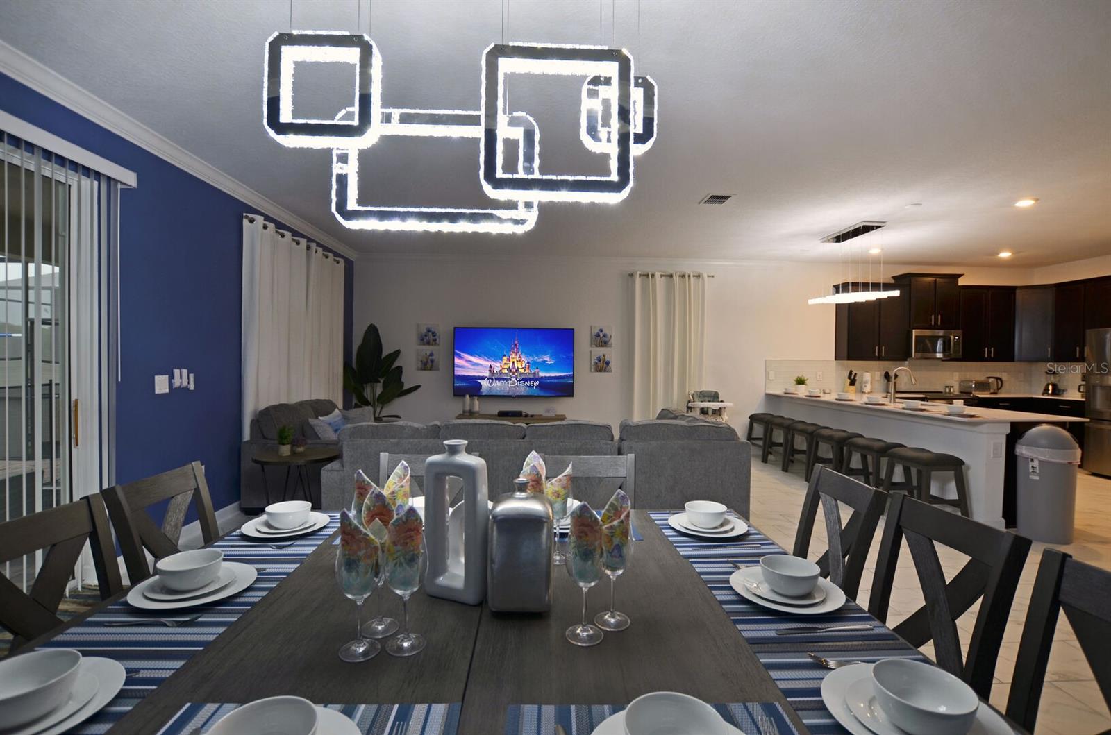 Image 8 of 100 For 4213 Paragprah Drive