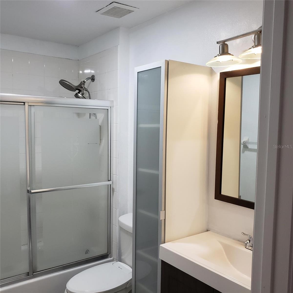 Image 21 of 26 For 14111 Colonial Spring Way