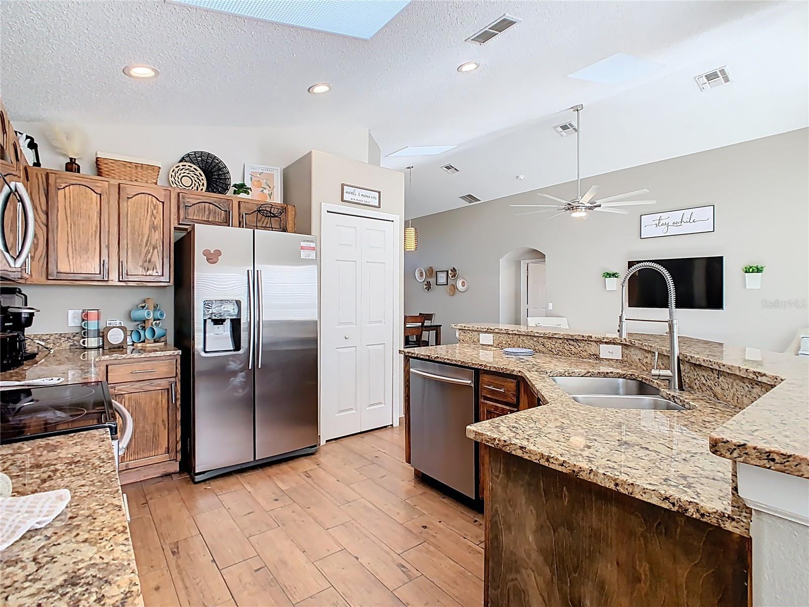 Image 18 of 67 For 8102 Pomo Drive