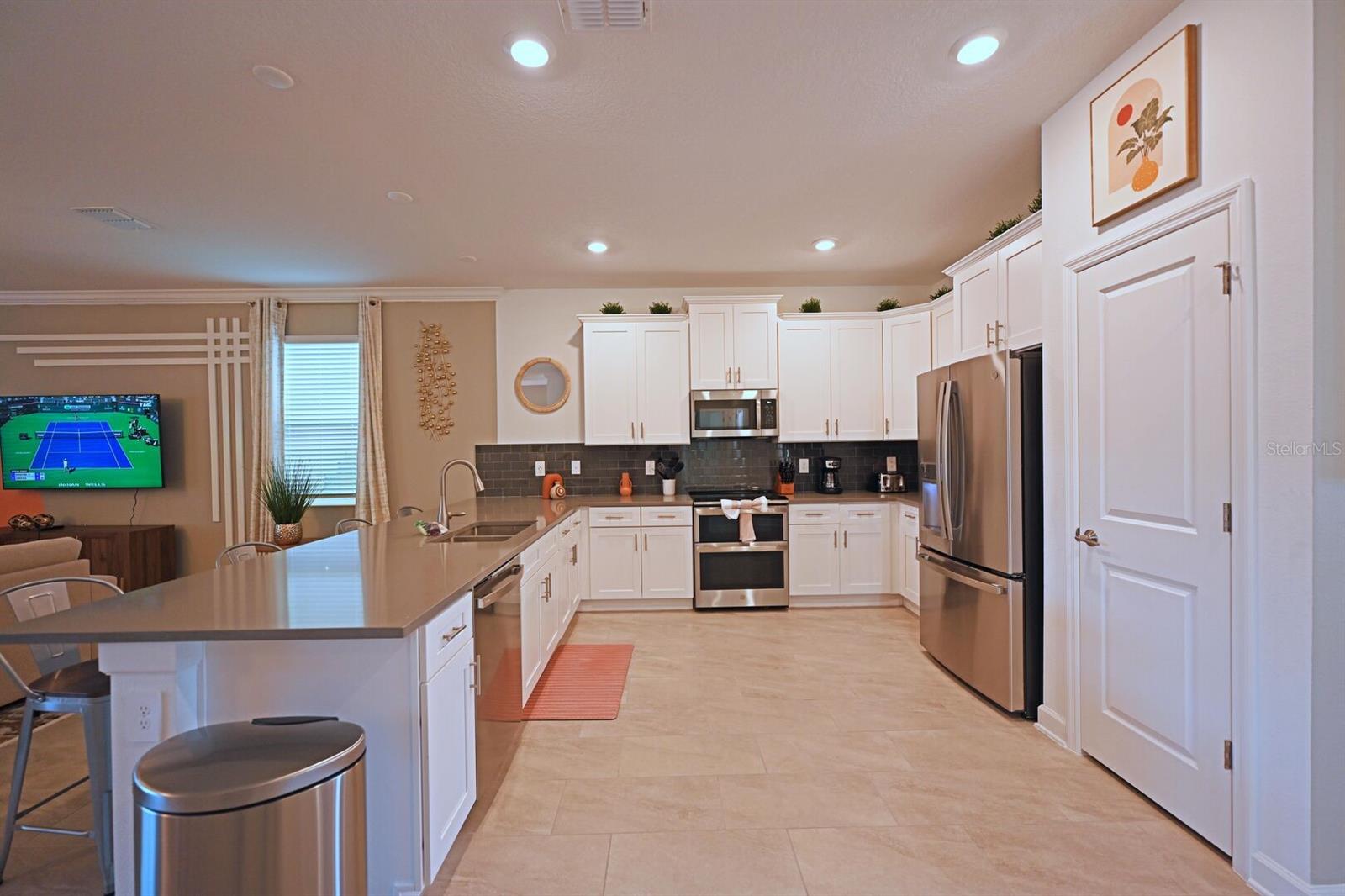 Image 13 of 100 For 4221 Paragraph Drive