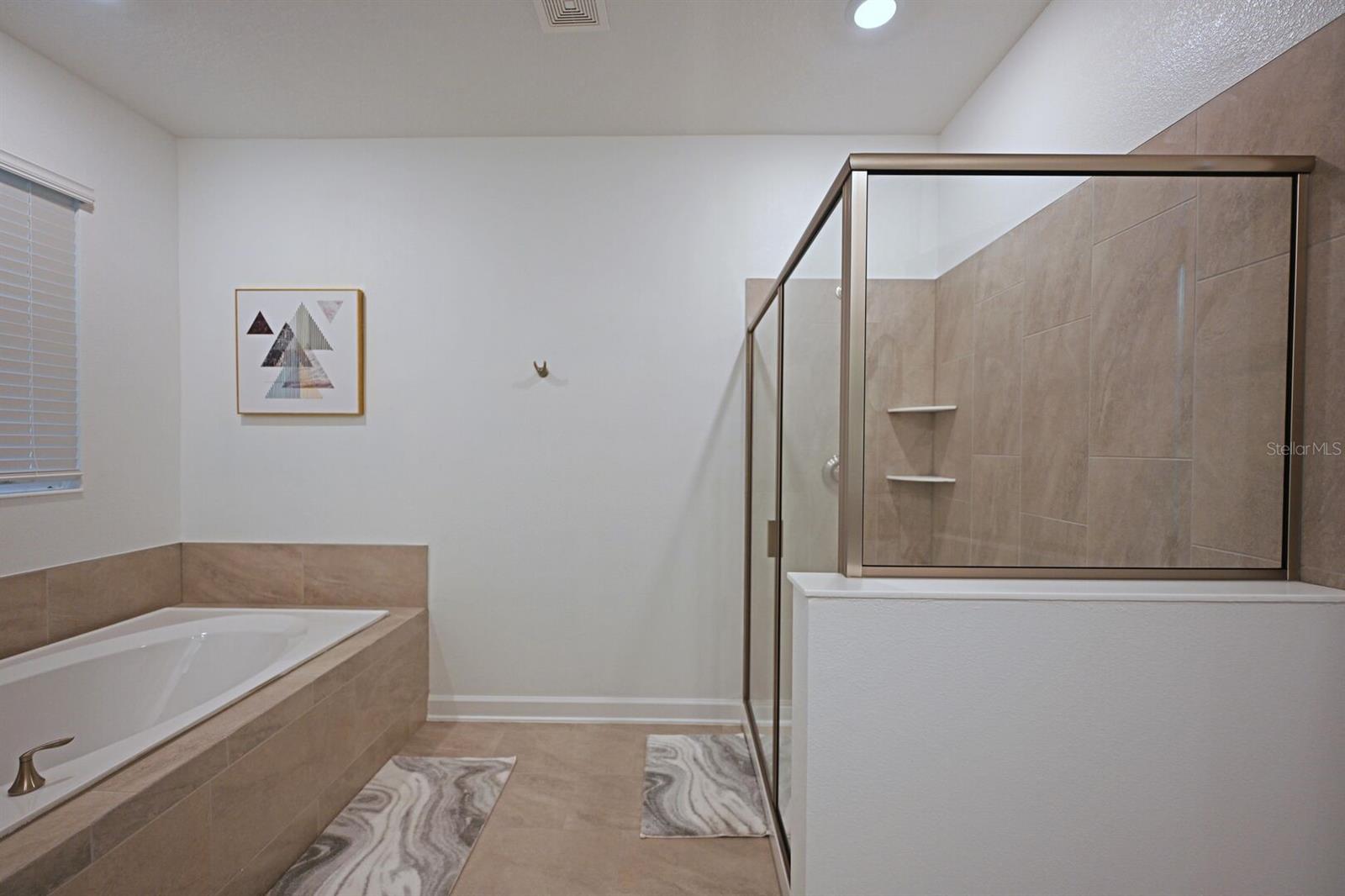 Image 28 of 100 For 4221 Paragraph Drive