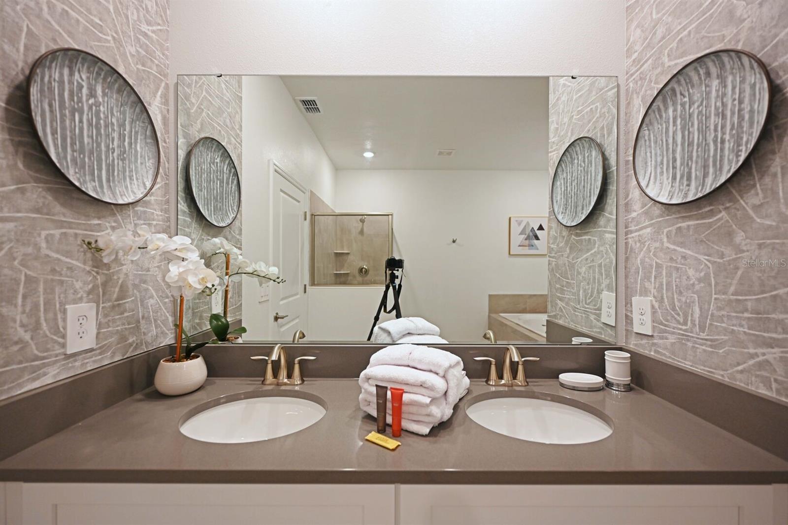 Image 30 of 100 For 4221 Paragraph Drive