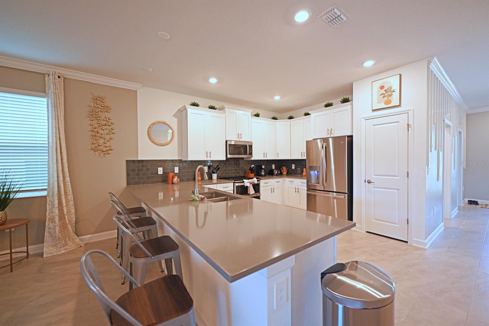 Image 5 of 100 For 4221 Paragraph Drive