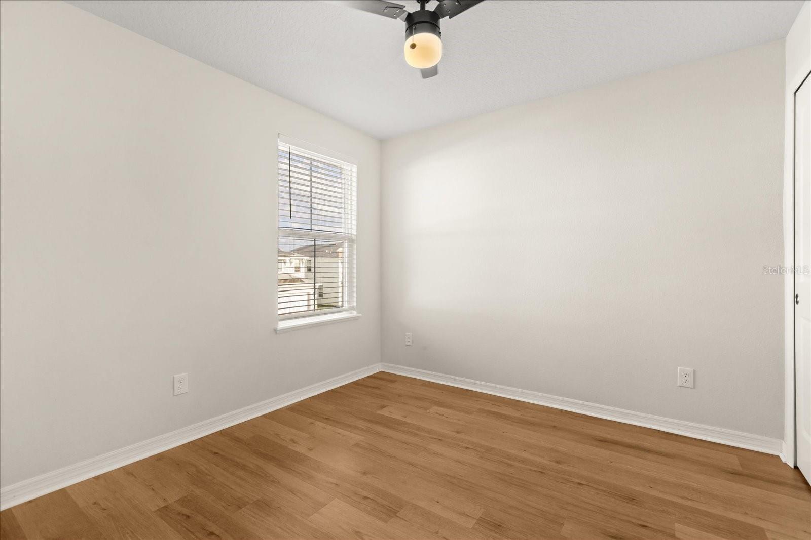 Image 19 of 36 For 3640 Voyager Lane