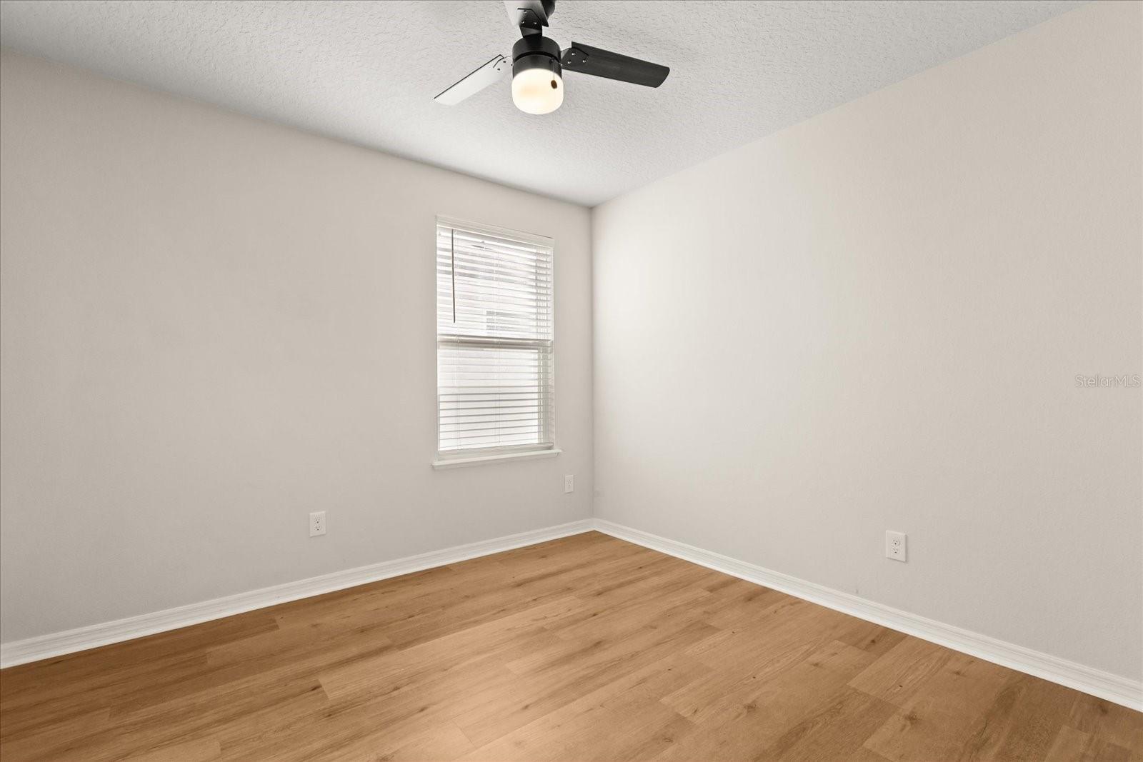 Image 21 of 36 For 3640 Voyager Lane