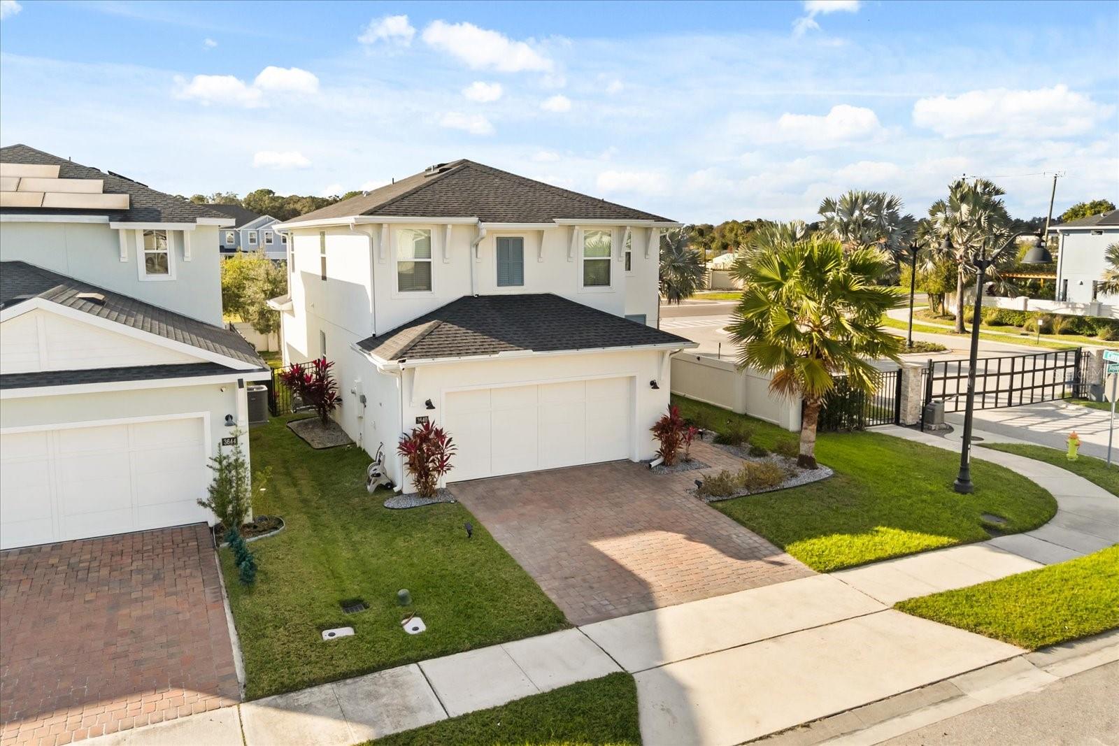 Image 26 of 36 For 3640 Voyager Lane