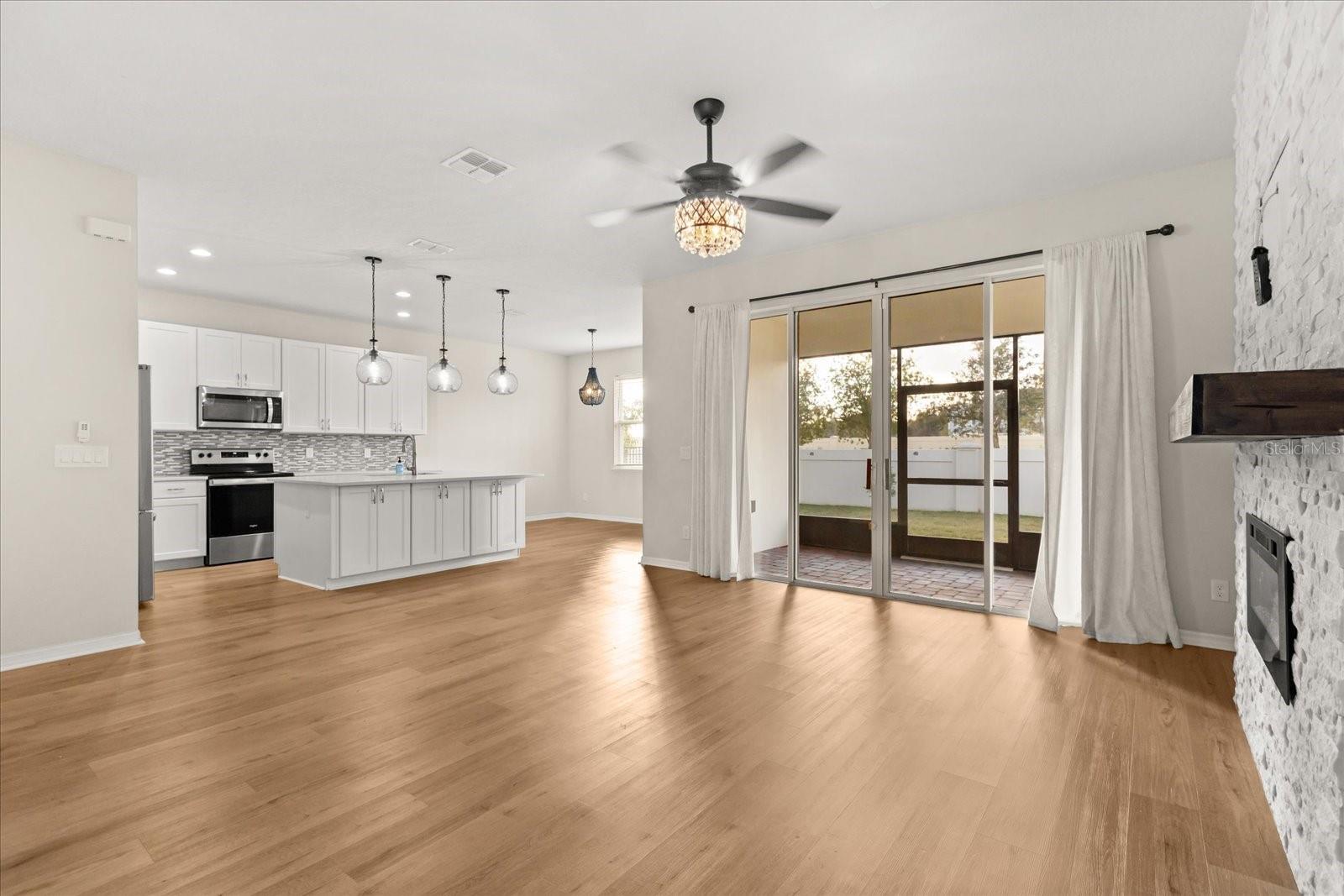 Image 3 of 36 For 3640 Voyager Lane