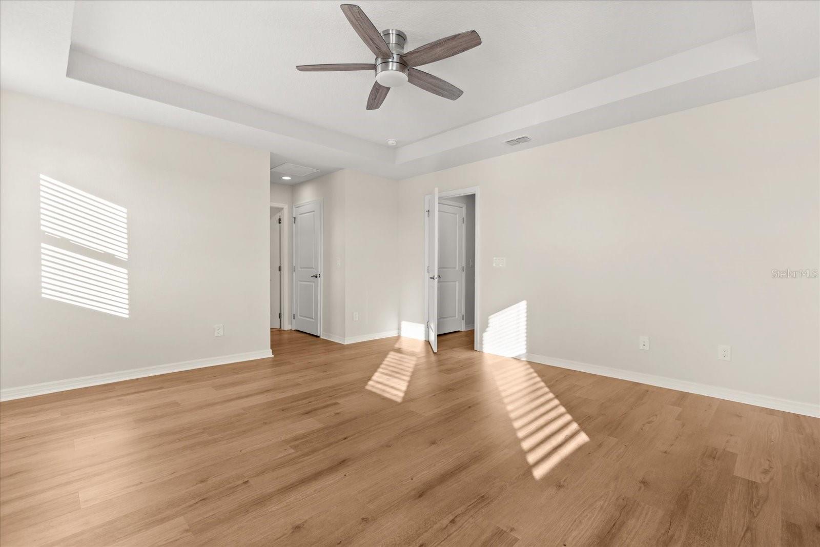 Image 5 of 36 For 3640 Voyager Lane