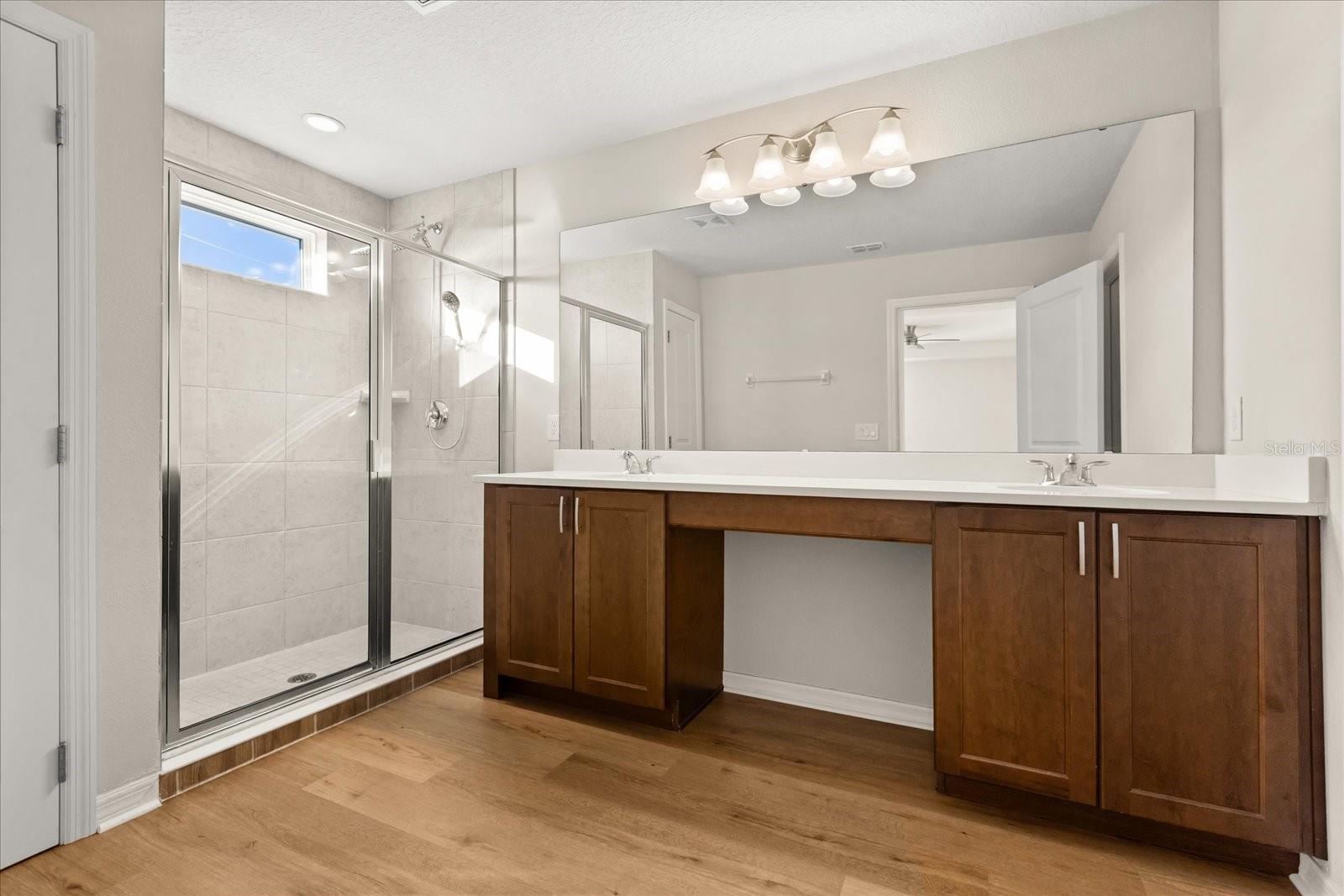 Image 6 of 36 For 3640 Voyager Lane