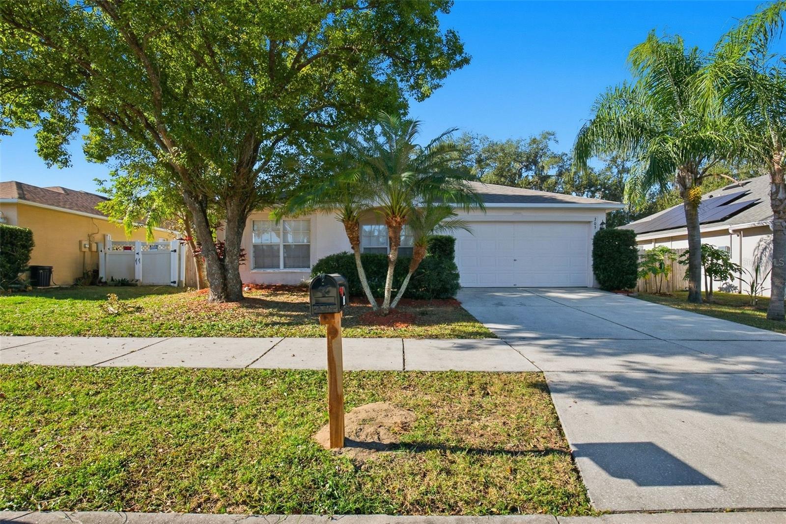 Details for 305 Abigail Road, PLANT CITY, FL 33563