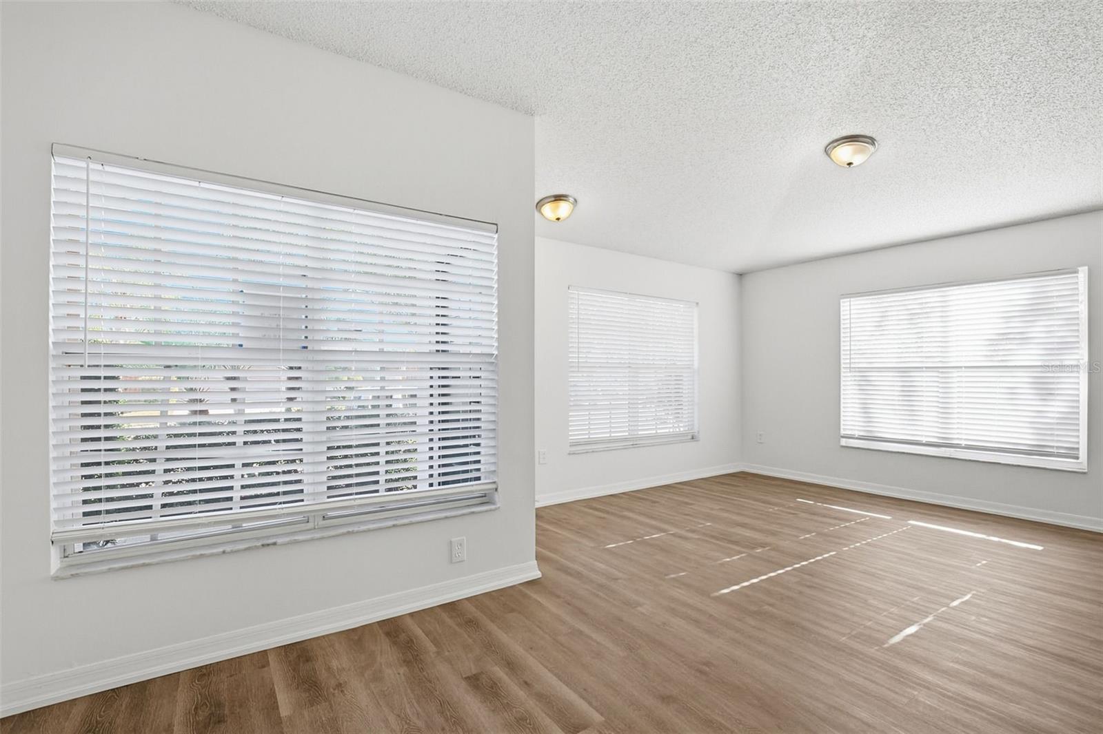 Image 14 of 37 For 305 Abigail Road